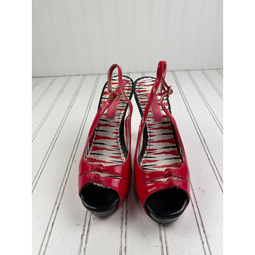 Betsey Johnson Vintage Y2K Red Patent Peep Toe Slingback Heels Women's Size 7.5